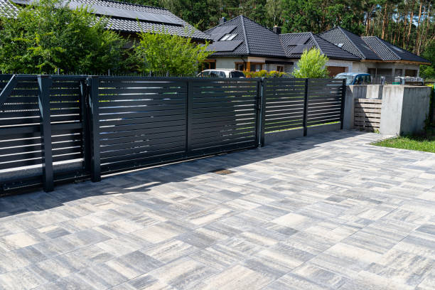 Best Residential Driveway Paver Services  in Lincroft, NJ